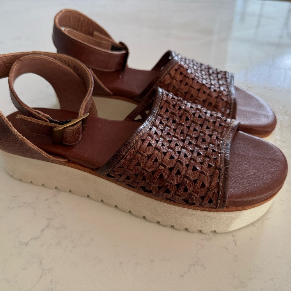 BED|STU Tan Leather Woven Sandals. New without box.